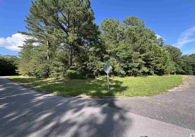 Homes for sale in Murray, KY | Unit 2 Lot 96 Briarfield Rd, Murray, KY 42071 | MLS# 26017845