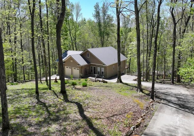 1st image of 112 Lakeview Ter, Cadiz, KY 42211 | MLS# 26017937