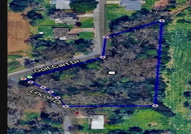 Homes for sale in Mayfield, KY | 23 Acres Golf Cart Dr, Mayfield, KY 42066 | MLS# 26017889