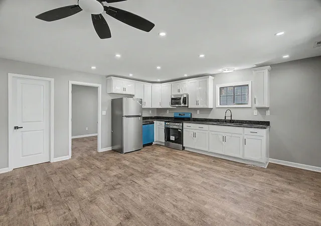 Photo 3 of Single family home for sale at 20 Robin Rd, Hopkinsville, KY 42240 | MLS# 26017896 | Listing updated on 2026-09-17