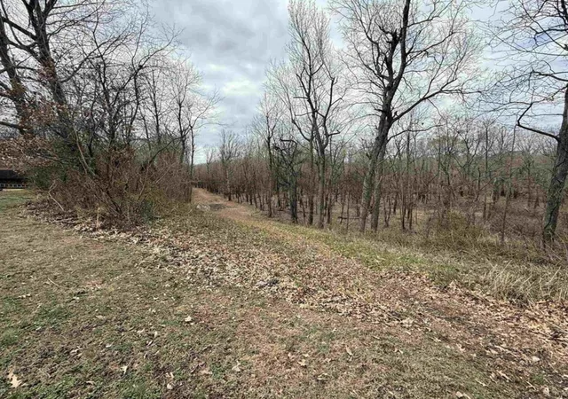 Photo 3 of Sale Pending at 0 Creekview Dr, Paducah, KY 42003 | MLS# 26017891 | Listing updated on 2026-07-13