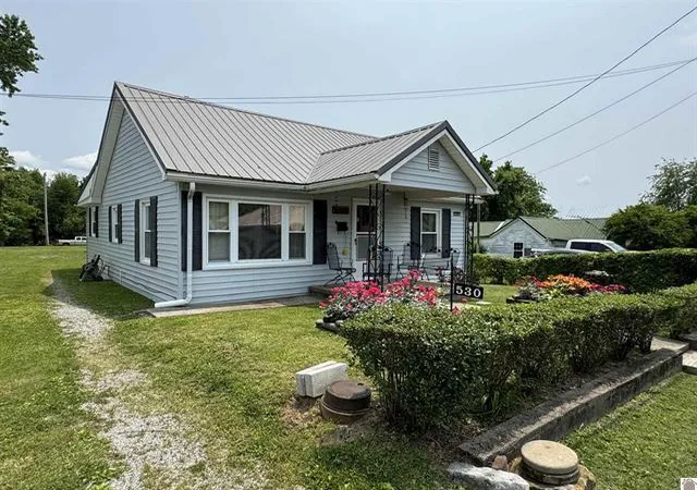 Homes for sale in Princeton, KY | 530 N Donnivan St, Princeton, KY 42445 | MLS# 26017916