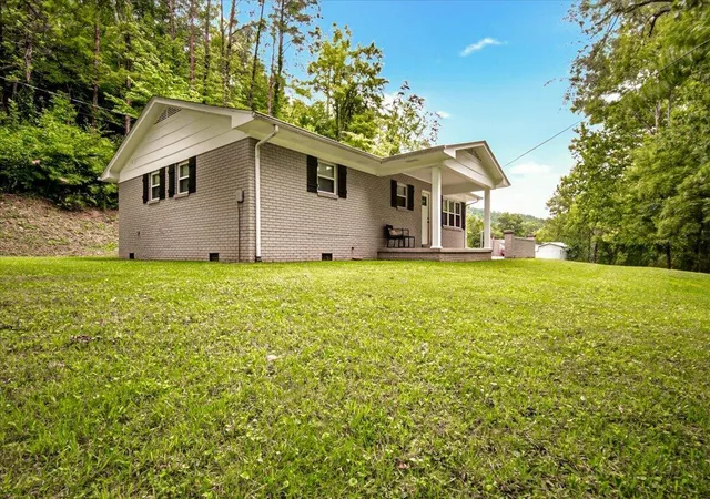 Homes for sale in Barbourville, KY | 420 State Hwy 229, Barbourville, KY 40906 | MLS# 26017965