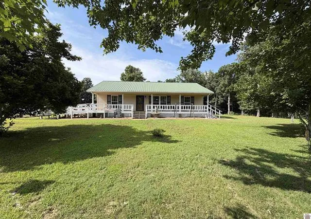 Homes for sale in Eddyville, KY | 3003 Friendship Rd, Eddyville, KY 42038 | MLS# 26017942