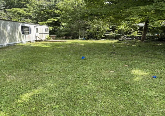 Homes for sale in Frankfort, KY | 6250 Mccracken Pike, Frankfort, KY 40601 | MLS# 26017963