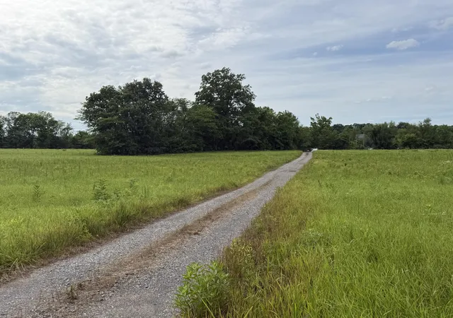 1st image of 4275 Shar Cal Rd, Calvert City, KY 42029 | MLS# 26017986