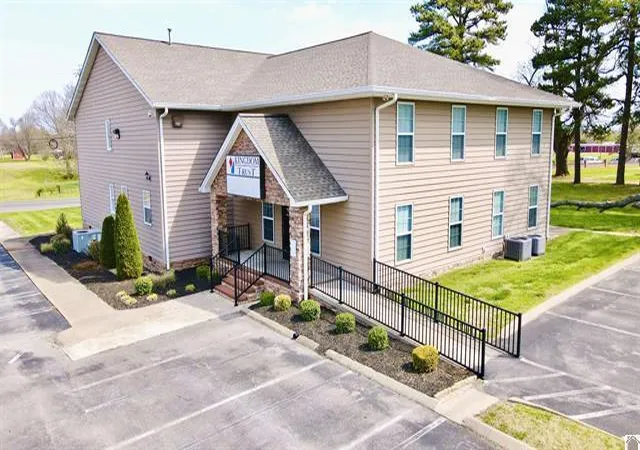 Listing Photo 5 - Condo for sale in building located at 1105 State Rte 121 N, Murray, KY 42071
