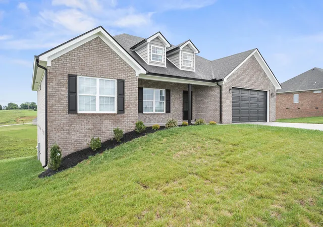 Photo 2 of Single family home for sale at 112 Cabela Dr, Richmond, KY 40475 | MLS# 26018036 | Listing updated on 2026-10-05