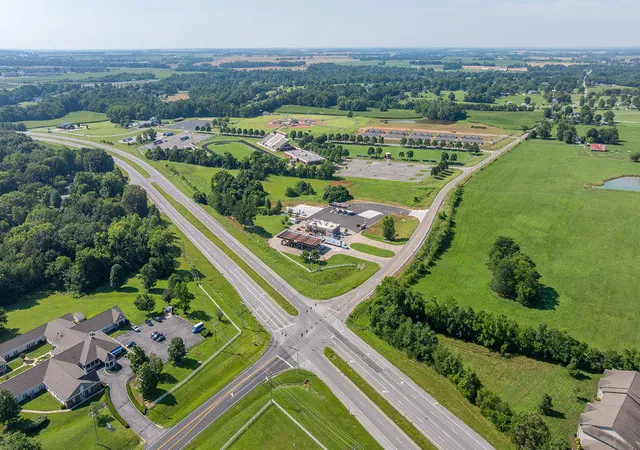 5th image of 9501 Eagle Wy, Hopkinsville, KY 42240 | MLS# 26018022