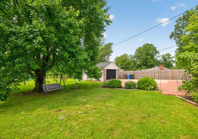 Photo 3 of Sale Pending at 2791 Clays Ml Rd, Lexington, KY 40503 | MLS# 26022111 | Listing updated on 2026-09-12