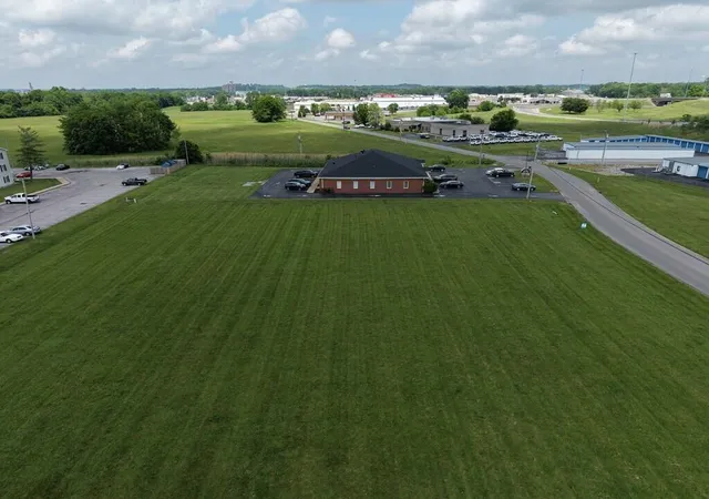 Photo 3 of Land for sale at 131 Hammond Dr, Hopkinsville, KY 42240 | MLS# 26018054 | Listing updated on 2026-07-13