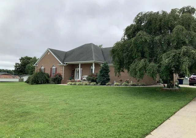 Photo 3 of Single family home for sale at 175 Manchester Ln, Brodhead, KY 40409 | MLS# 26018175 | Listing updated on 2026-10-05