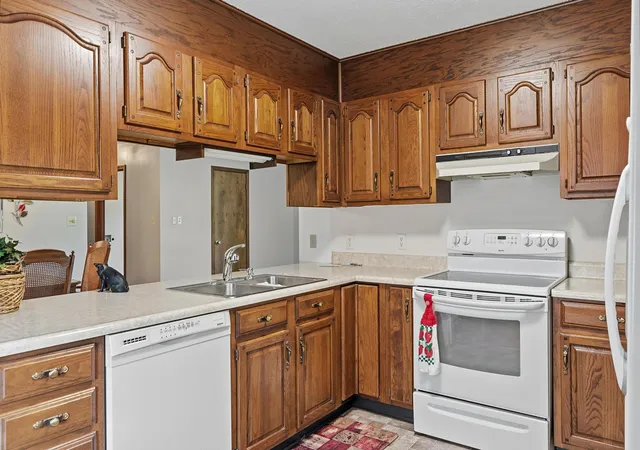 Photo 4 of Single family home for sale at 1338 Tiline Rd, Tiline, KY 42083 | MLS# 26018781 | Listing updated on 2026-09-15