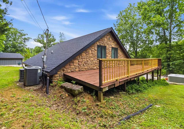 4th image of 1862 Shopville Rd, Somerset, KY 42503 | MLS# 26018157