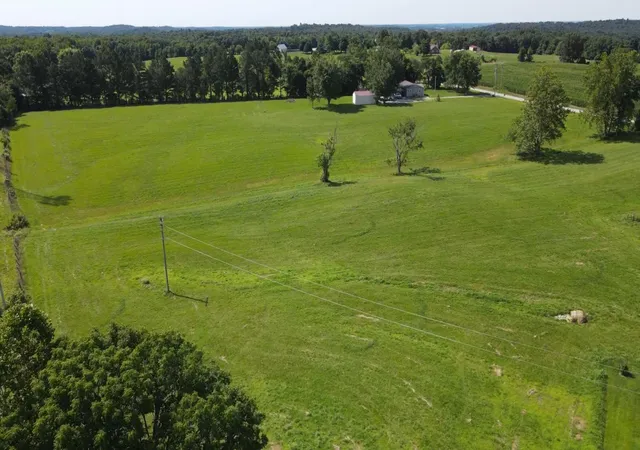Photo 4 of Land for sale at 0000 Harmony Grv Rd, Hopkinsville, KY 42240 | MLS# 26018091 | Listing updated on 2026-08-27