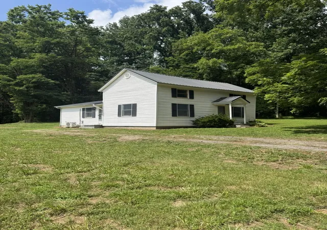 Photo 1 of Sale Pending at 253 Sparks Rd, Columbia, KY 42728 | MLS# 26019244 | Listing updated on 2026-09-14