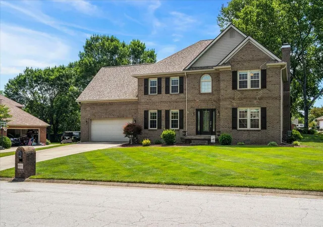 Homes for sale in Versailles, KY | 8017 Sea Hero Run, Versailles, KY 40383 | MLS# 26018086