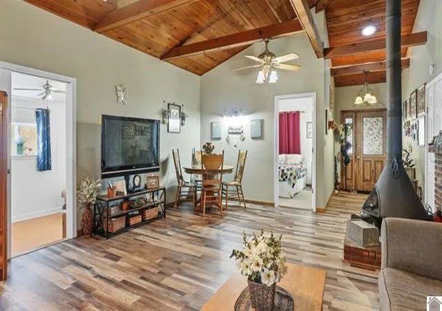 Photo 3 of Single family home for sale at 100 Cemetery Hl Ln, Benton, KY 42025 | MLS# 26018123 | Listing updated on 2026-07-13