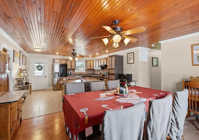 Photo 4 of Single family home for sale at 139 Beeny Rd, Manitou, KY 42436 | MLS# 26018285 | Listing updated on 2026-07-27