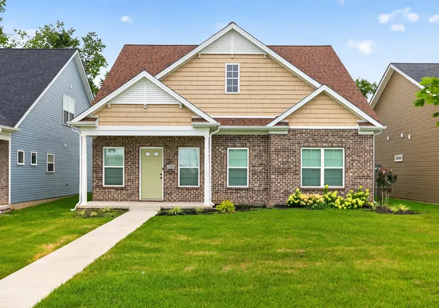 Homes for sale in Lexington, KY | 549 Shropshire Ave, Lexington, KY 40508 | MLS# 26018405