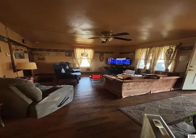 2nd image of 2607 Ohio St, Paducah, KY 42003 | MLS# 26018245