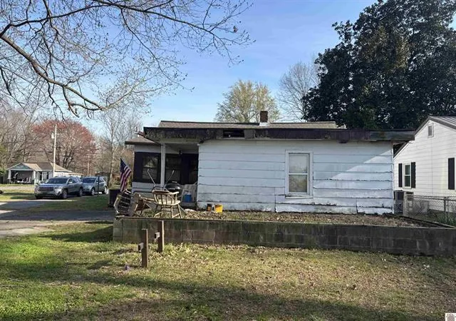 4th image of 2607 Ohio St, Paducah, KY 42003 | MLS# 26018245