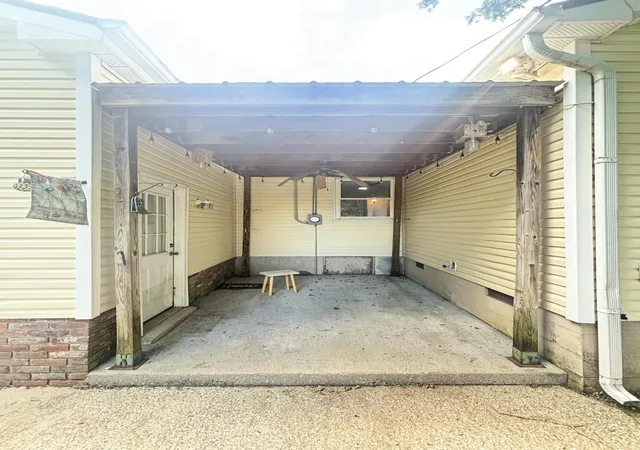 Homes for sale in Hopkinsville, KY | 306 Brentwood Dr, Hopkinsville, KY 42240 | MLS# 26018164