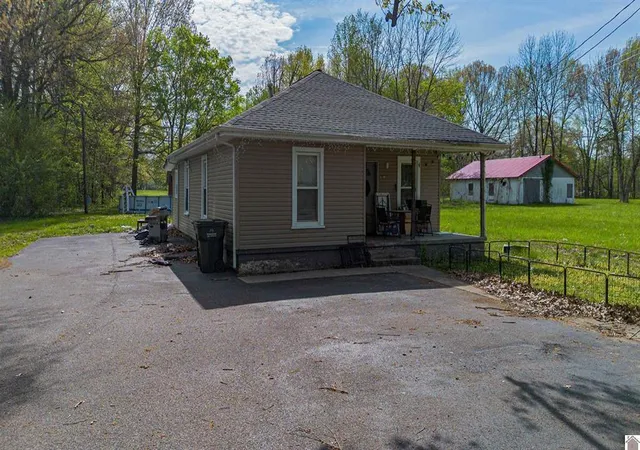 13th image of 1740 Husband Rd, Paducah, KY 42003 | MLS# 26018150