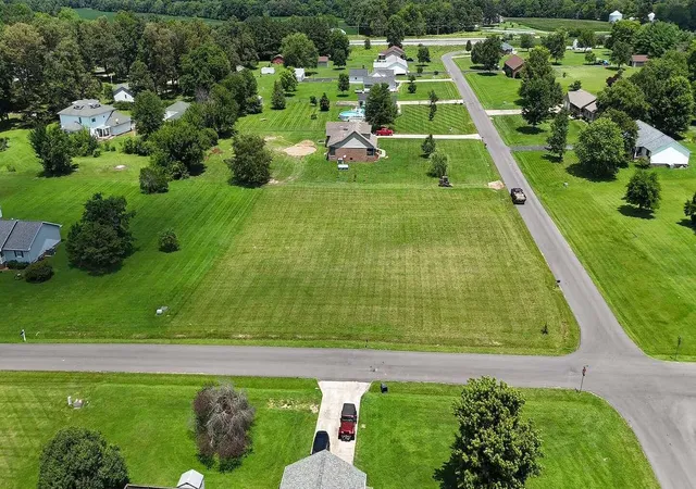 Photo 4 of Sale Pending at 4005 Lanie Dr, Kevil, KY 42053 | MLS# 26019197 | Listing updated on 2026-07-22