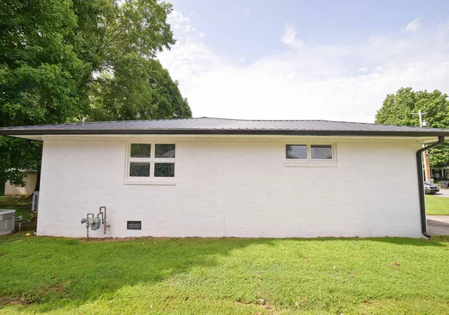 Photo 40 of Sale Pending at 213 Fairlane Dr, Mayfield, KY 42066 | MLS# 26018526 | Listing updated on 2026-09-03