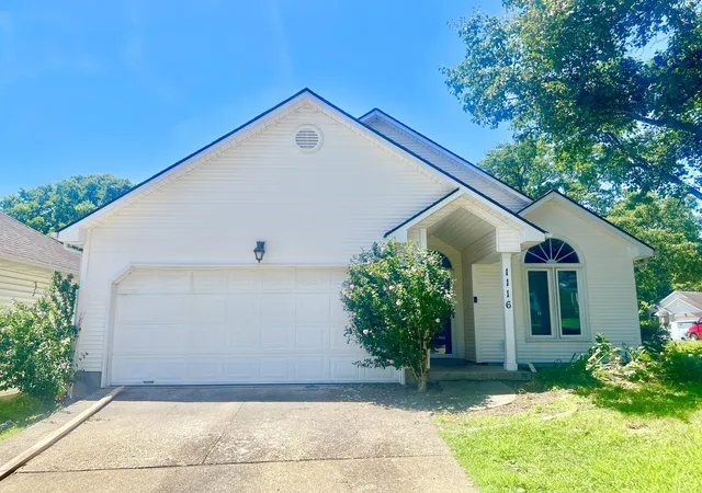 Photo 2 of Single family home for sale at 1116 Jonestown Ln, Lexington, KY 40517 | MLS# 26018543 | Listing updated on 2026-09-11