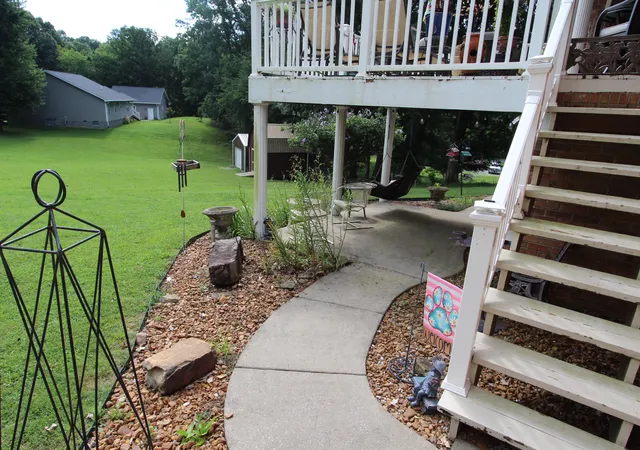 Photo 3 of Single family home for sale at 85 Lagus Rd, Kuttawa, KY 42055 | MLS# 26018493 | Listing updated on 2026-09-04