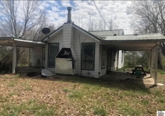 Photo 2 of Single family home for sale at 5616 Kentucky 339, Mayfield, KY 42066 | MLS# 26018172 | Listing updated on 2026-08-04