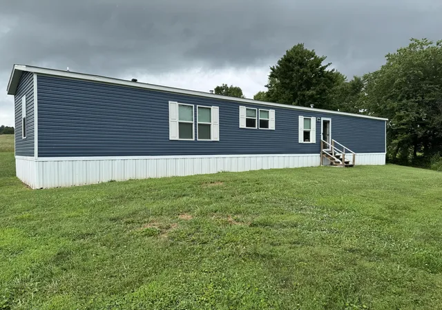 Photo 2 of Single family home for sale at 1022 Tom Cat Trl, London, KY 40741 | MLS# 26018195 | Listing updated on 2026-08-23