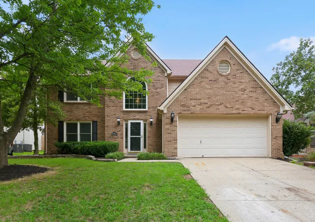 Photo 1 of Single family home for sale at 385 Whitfield Dr, Lexington, KY 40515 | MLS# 26019453 | Listing updated on 2026-10-13
