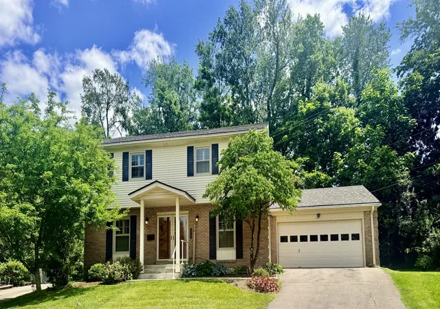 Photo 1 of Sale Pending at 826 Glendover Cvs, Lexington, KY 40502 | MLS# 26018198 | Listing updated on 2026-08-16