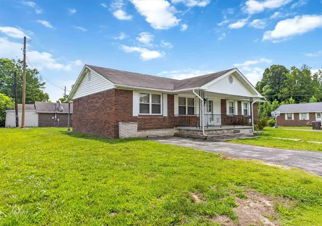 Photo 3 of Single family home for sale at 79 Meadow Lark Cir, Corbin, KY 40701 | MLS# 26019912 | Listing updated on 2026-07-26