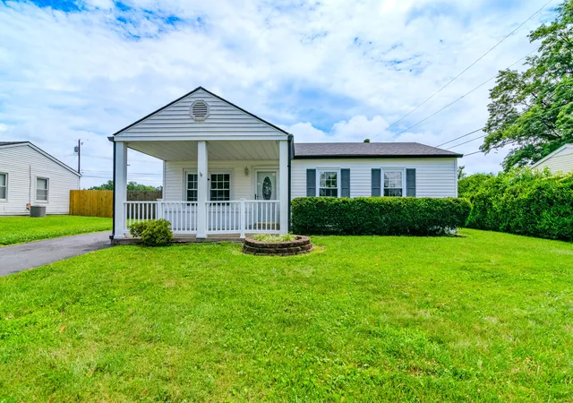 Homes for sale in Lexington, KY | 2302 Nancy Ln, Lexington, KY 40505 | MLS# 26018251