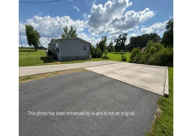 4th image of 317 Marshall Cir, Gilbertsville, KY 42044 | MLS# 26018343