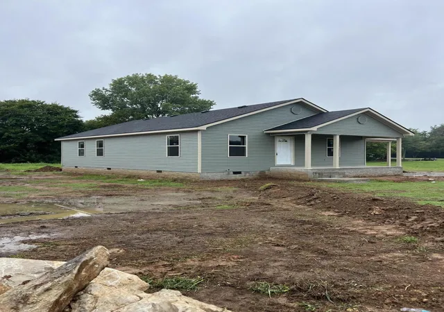 Single family home for sale at 1463 Glass Ave, Hopkinsville, KY 42240 | MLS# 26018255 | Listing updated on 2026-08-05