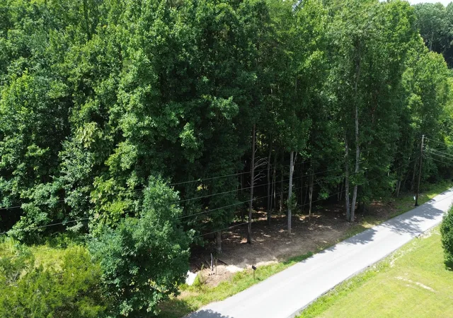 Photo 3 of Land for sale at 1111 Douglas Blvd, Corbin, KY 40701 | MLS# 26018434 | Listing updated on 2026-10-13