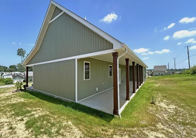 Photo 4 of Single family home for sale at 95 Kermit Jones Rd, London, KY 40744 | MLS# 26018277 | Listing updated on 2026-09-14