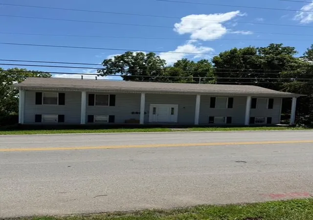 Photo 2 of Multi family home for sale at 201 Danville St, Lancaster, KY 40444 | MLS# 26018979 | Listing updated on 2026-08-03