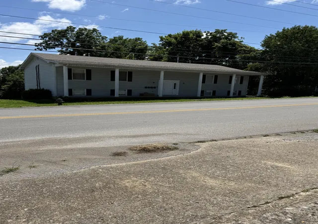 Photo 3 of Multi family home for sale at 201 Danville St, Lancaster, KY 40444 | MLS# 26018979 | Listing updated on 2026-08-03