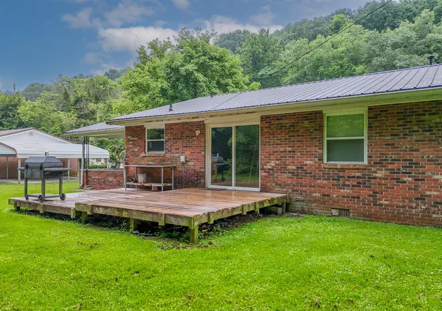 Homes for sale in Morehead, KY | 270 Pleasant, Morehead, KY 40351 | MLS# 26018290