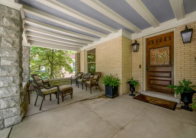 Photo 4 of Single family home for sale at 262 S Ashland Ave, Lexington, KY 40502 | MLS# 26019454 | Listing updated on 2026-10-13
