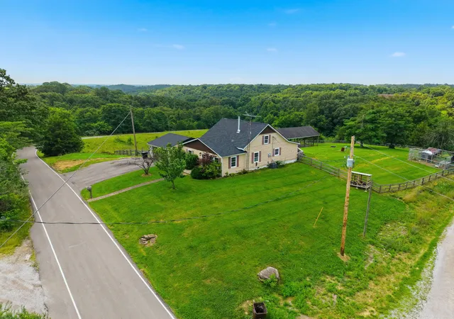 Photo 2 of Single family home for sale at 723 Double Culvert Rd, Sadieville, KY 40370 | MLS# 26018276 | Listing updated on 2026-09-07