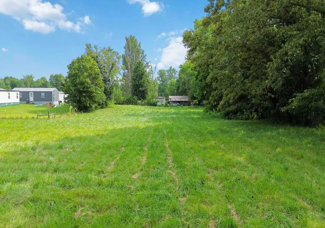 Photo 4 of Land for sale at 8 Daniels Dr, Eubank, KY 42567 | MLS# 26018704 | Listing updated on 2026-07-30