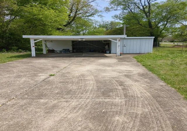 Homes for sale in Hopkinsville, KY | 1824 Maplewood St #1824, Hopkinsville, KY 42240 | MLS# 26018326