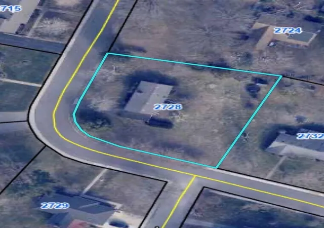 Homes for sale in Hopkinsville, KY | 2728 Clinton Cir, Hopkinsville, KY 42240 | MLS# 26018314